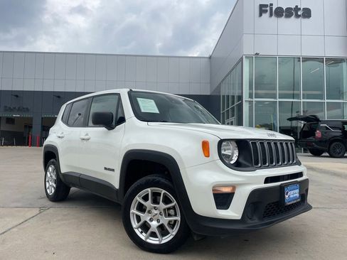 Used 2023 Jeep Renegade Latitude AWD/4WD image 1