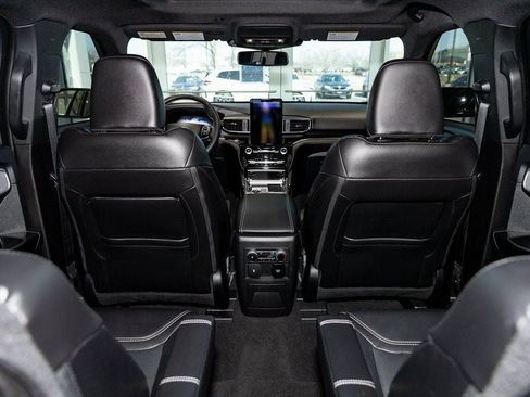 Used 2023 Ford Explorer ST w/ Equipment Group 401A image 35