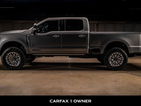 Used 2024 Ford F350 Platinum w/ Tremor Off-Road Package AWD/4WD image 5
