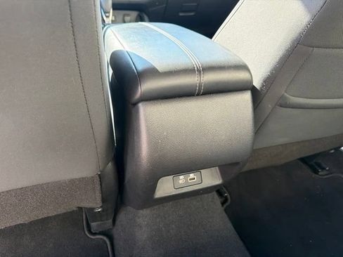 Used 2024 Nissan Altima 2.5 SV FWD image 16