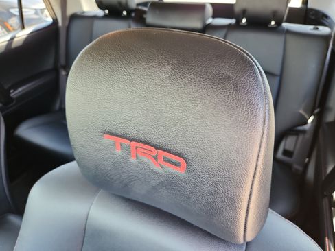 Used 2024 Toyota 4Runner TRD Off-Road Premium w/ Moonroof Package AWD/4WD image 11