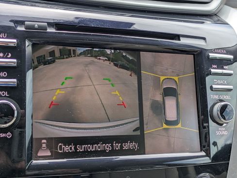Used 2019 Nissan Murano Platinum FWD image 22