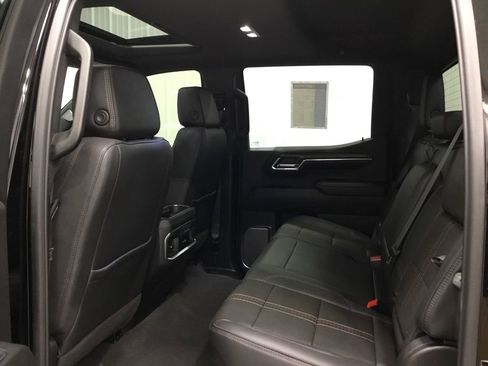 Used 2024 Chevrolet Silverado 1500 High Country w/ High Country Premium Package image 16