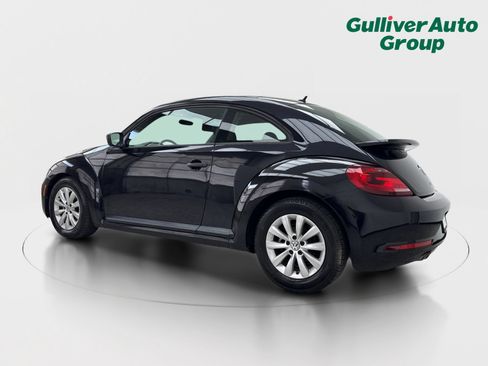 Used 2018 Volkswagen Beetle 2.0T S FWD image 4