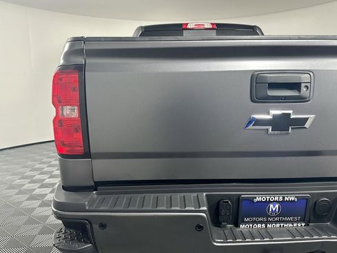 Used 2017 Chevrolet Silverado 3500 High Country image 13