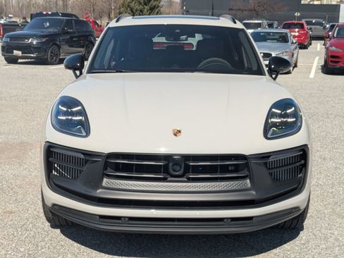 Used 2023 Porsche Macan GTS image 2