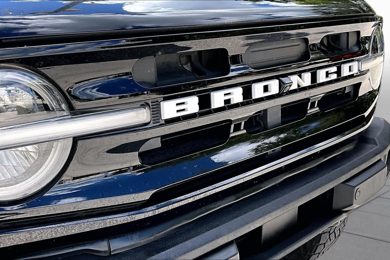 Used 2022 Ford Bronco Outer Banks AWD/4WD image 30