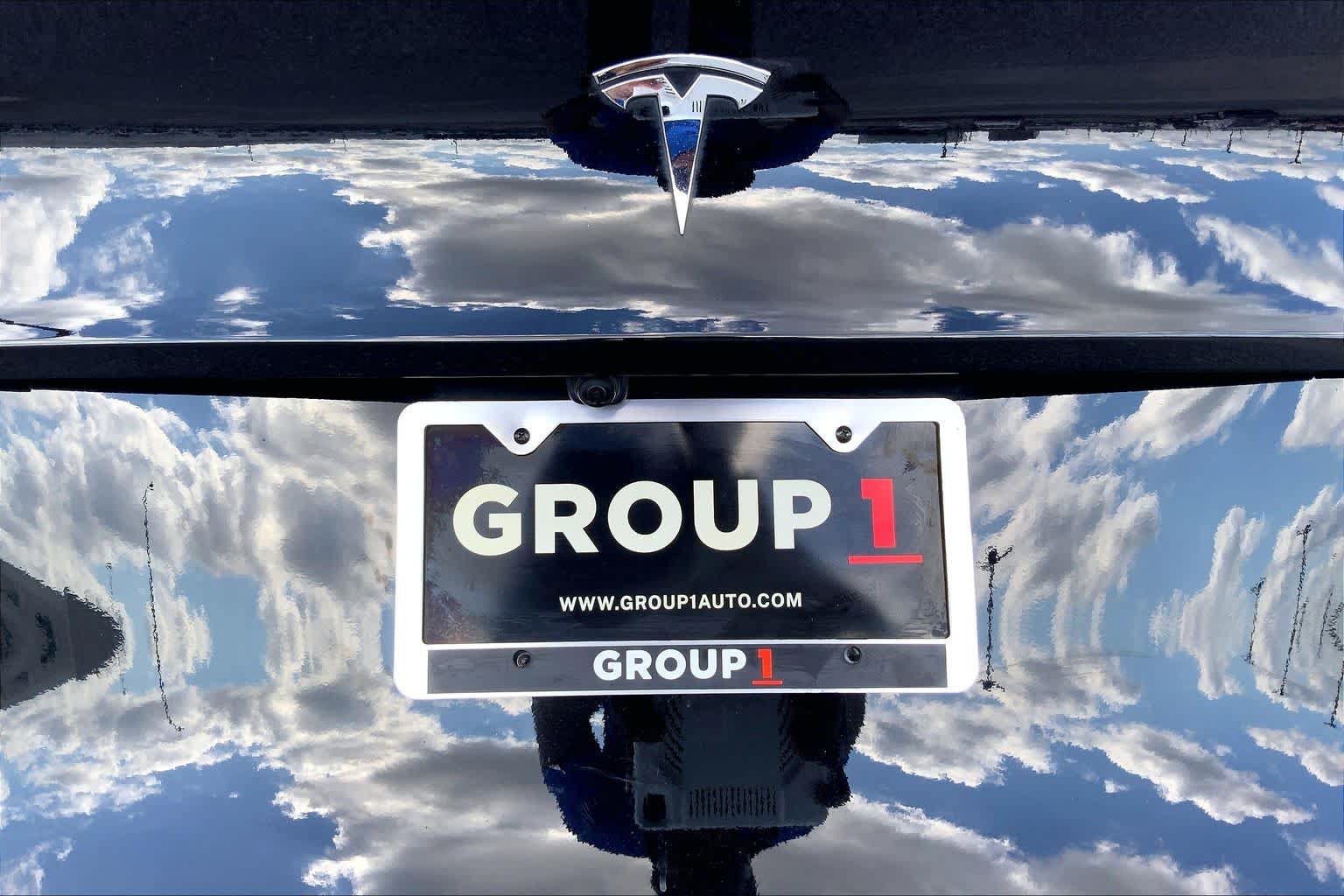 Used 2024 Tesla Model Y 2WD image 28