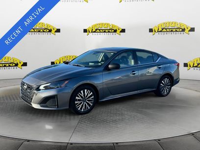 Used 2024 Nissan Altima 2.5 SV