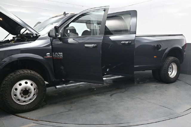 Used 2016 RAM 3500 Laramie AWD/4WD image 50