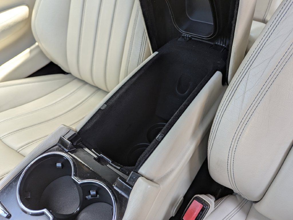 Used 2013 Maserati GranTurismo Convertible RWD image 29