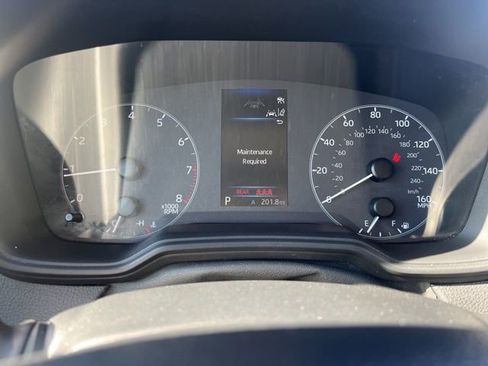 Used 2024 Toyota Corolla LE FWD image 19