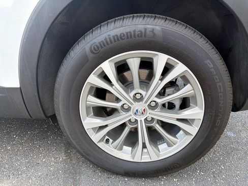 Used 2023 Buick Envision Preferred AWD/4WD image 31