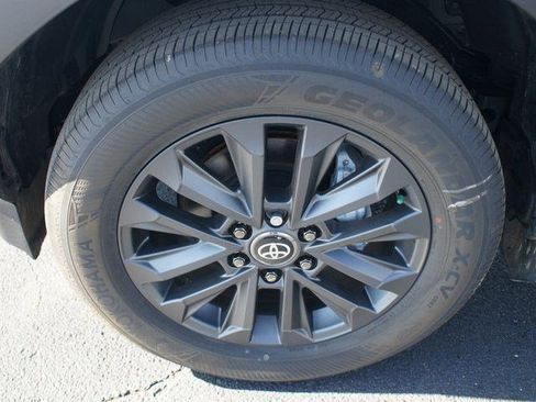 Used 2025 Toyota Land Cruiser w/ Premium Package image 27