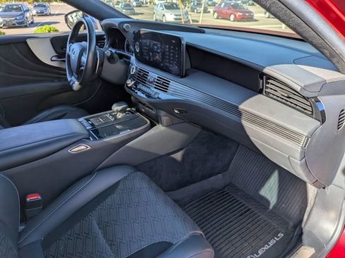 Used 2021 Lexus LS 500 F Sport w/ Accessory Package (Z1) image 20