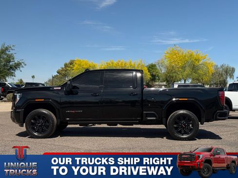 Used 2024 GMC Sierra 2500 AT4 w/ AT4 Premium Plus Package image 8
