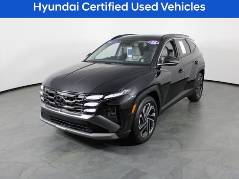 Certified 2025 Hyundai Tucson Limited image 2