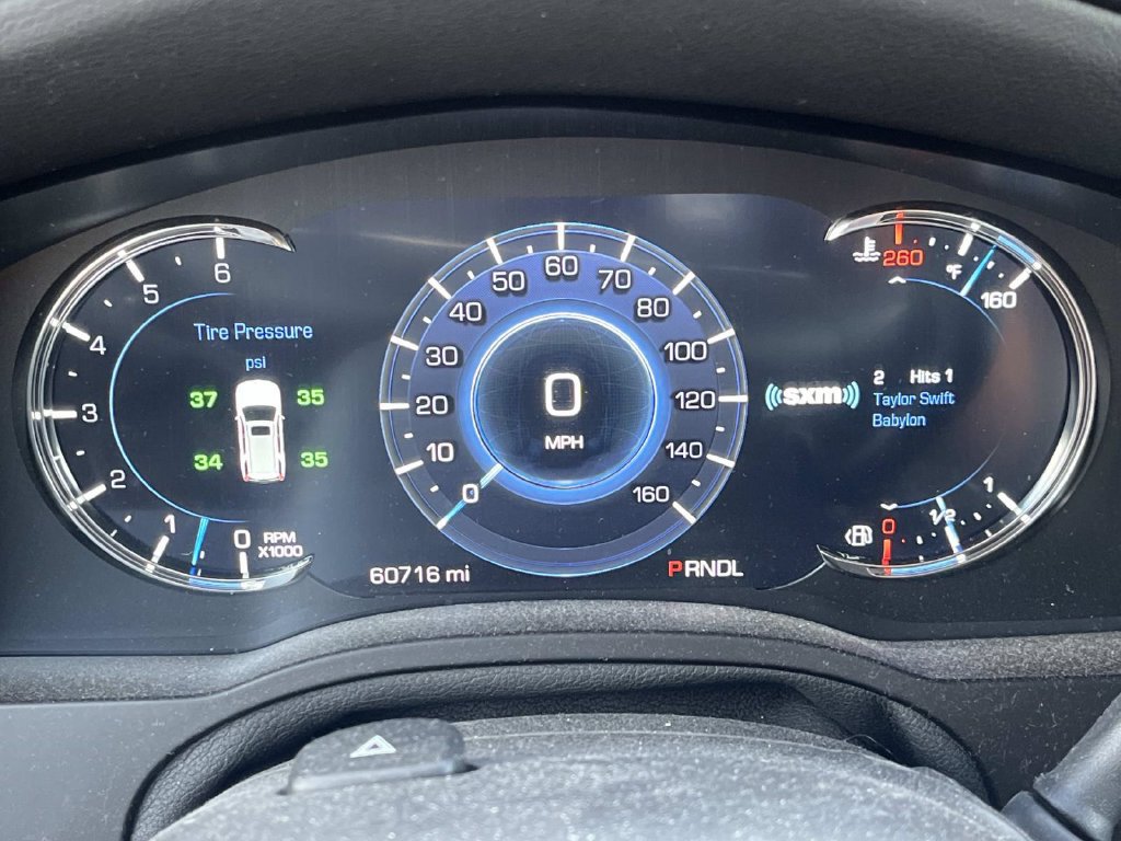 Used 2017 Cadillac Escalade Luxury AWD/4WD image 48