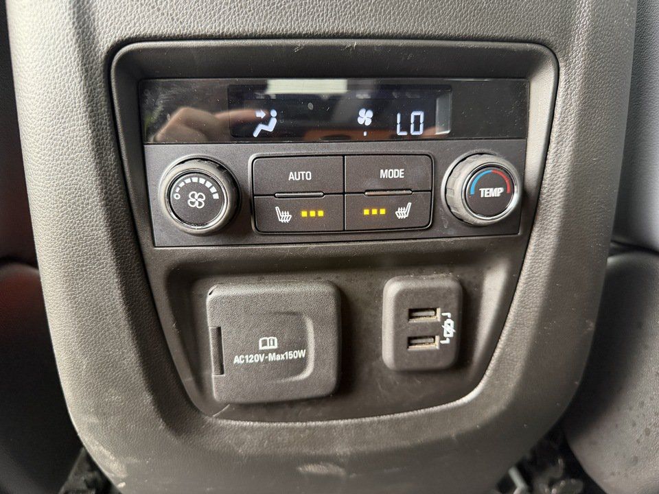 Used 2024 Buick Enclave Premium w/ Experience Buick Package AWD/4WD image 26