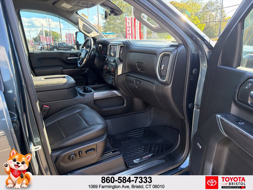 Used 2020 Chevrolet Silverado 3500 LTZ w/ LTZ Premium Package AWD/4WD image 38