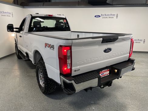 New 2026 Ford F350 XL w/ XL Off-Road Package image 4