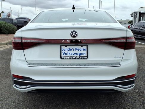 New 2026 Volkswagen Jetta SEL image 6