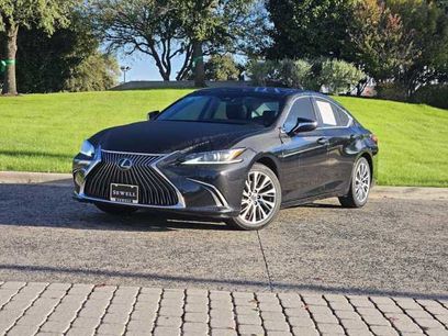 Certified 2021 Lexus ES 350 w/ Premium Package