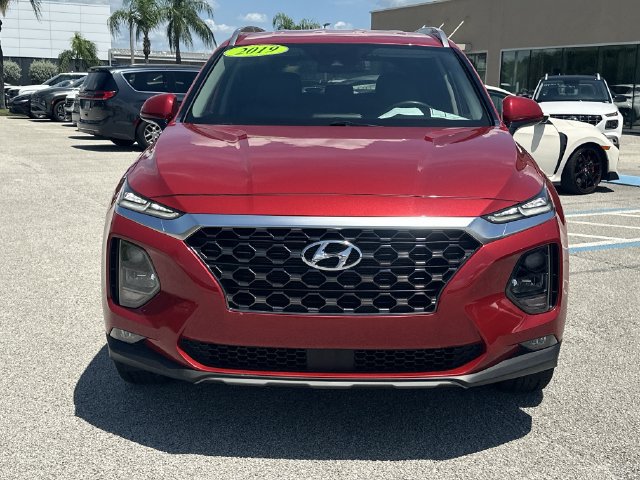 Used 2019 Hyundai Santa Fe SEL FWD image 3