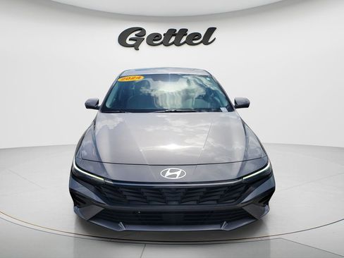 Used 2024 Hyundai Elantra Limited FWD image 8