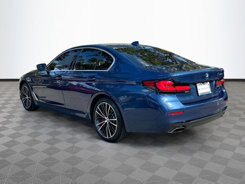 Used 2023 BMW 540i w/ Premium Package image 5