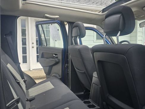Used 2010 Jeep Liberty 4WD Sport image 33