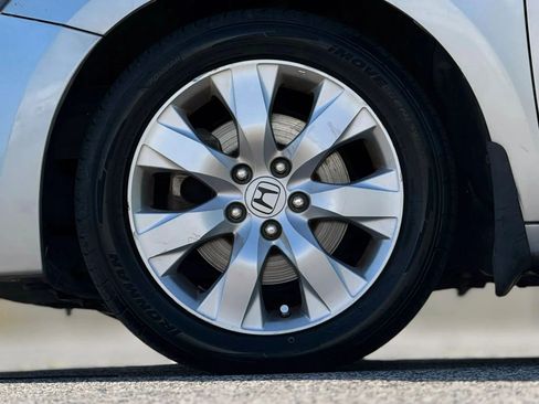 Used 2009 Honda Accord EX image 30
