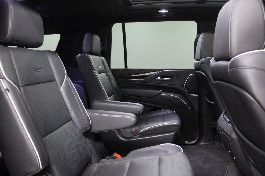 Used 2023 Cadillac Escalade ESV Premium Luxury w/ Performance Package AWD/4WD image 27