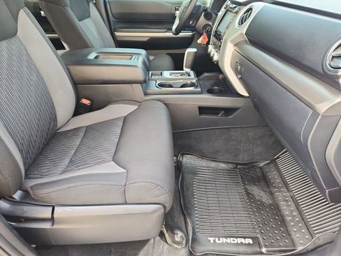 Used 2017 Toyota Tundra SR5 image 26