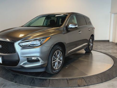 Used 2018 INFINITI QX60 FWD image 4