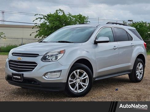 Used 2017 Chevrolet Equinox LT w/ Convenience Package image 1