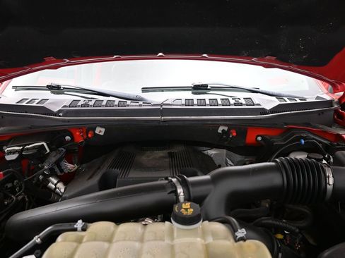 Used 2019 Ford F150 Lariat w/ Equipment Group 502A Luxury AWD/4WD image 23
