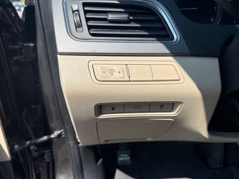 Used 2017 Hyundai Sonata SE FWD image 12