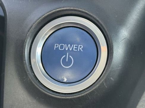 Used 2021 Toyota Sienna XSE image 18