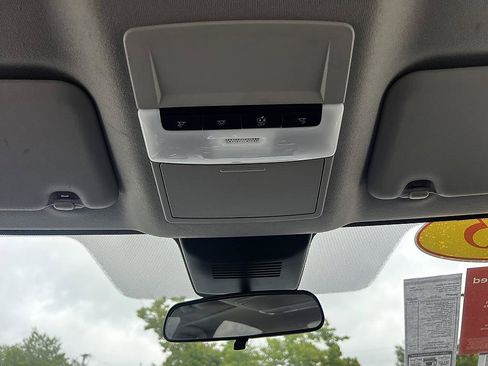 Certified 2025 Nissan Sentra SV FWD image 26