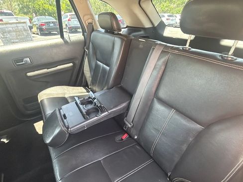Used 2010 Ford Edge SEL FWD image 17