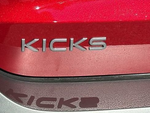 New 2026 Nissan Kicks SR w/ Cold Weather Package AWD/4WD image 28