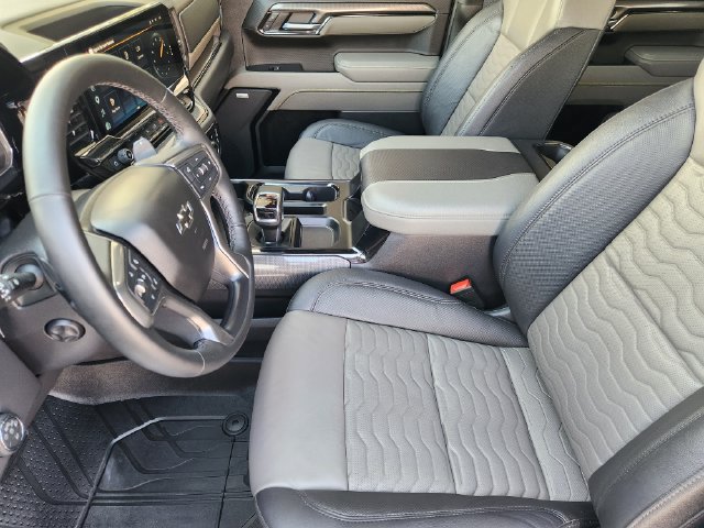 Used 2026 Chevrolet Silverado 1500 ZR2 AWD/4WD image 12