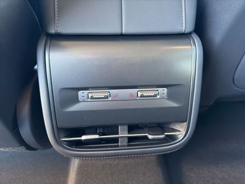 New 2026 Lincoln Nautilus Reserve w/ Jet Appearance Package image 13