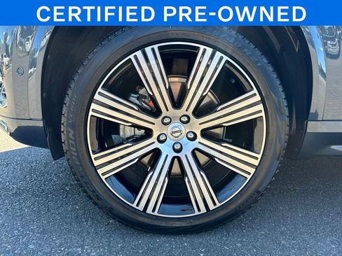 Certified 2024 Volvo XC90 B6 Ultimate w/ Protection Package Premier AWD/4WD image 29