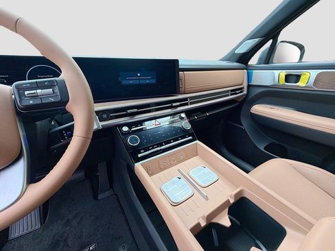 New 2026 Hyundai Santa Fe Limited FWD image 26