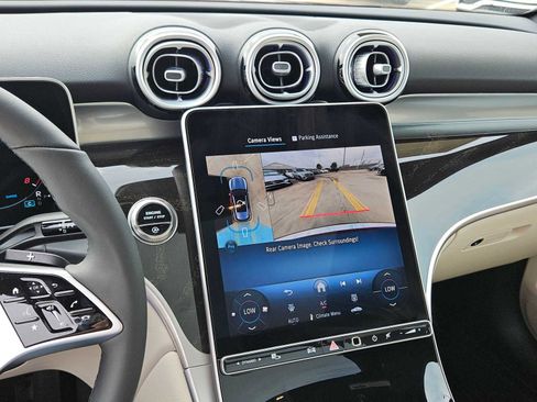 New 2026 Mercedes-Benz GLC 300 4MATIC image 24