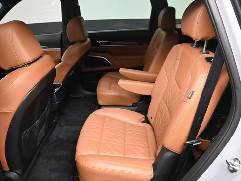Certified 2025 Kia Telluride EX X-Line AWD/4WD image 31