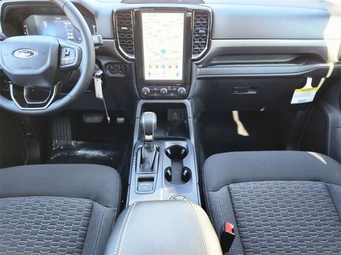 New 2025 Ford Ranger XLT image 15