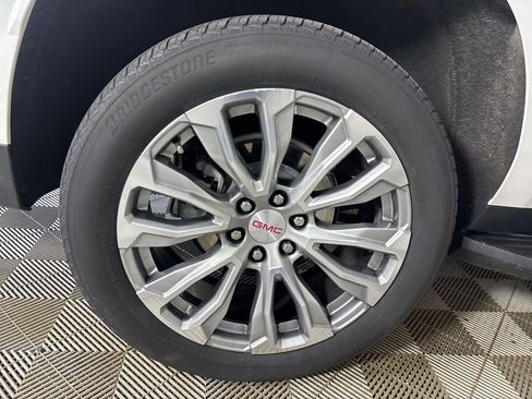 Used 2021 GMC Yukon XL Denali image 35